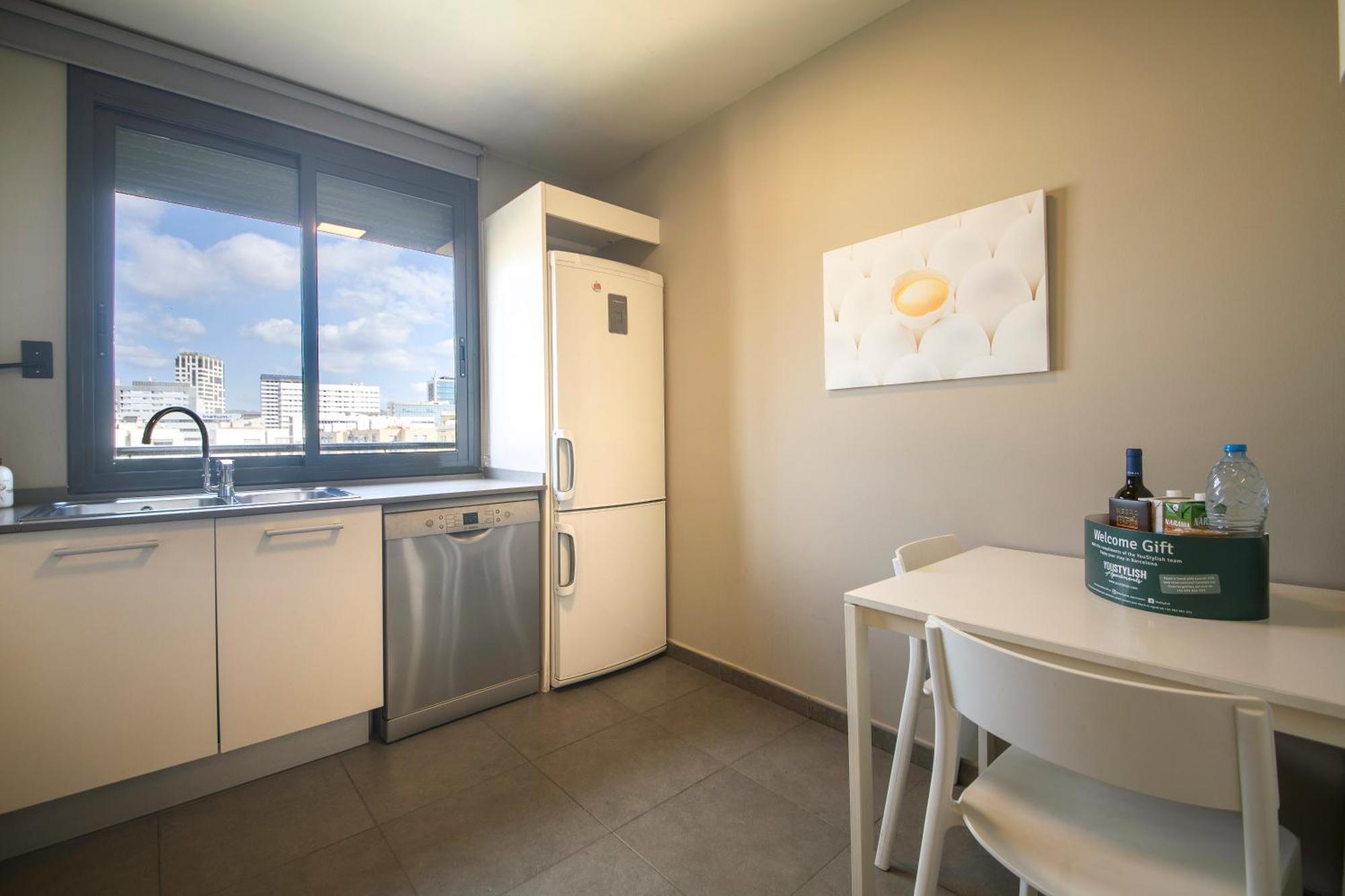 You Stylish Beach Apartments Барселона Экстерьер фото