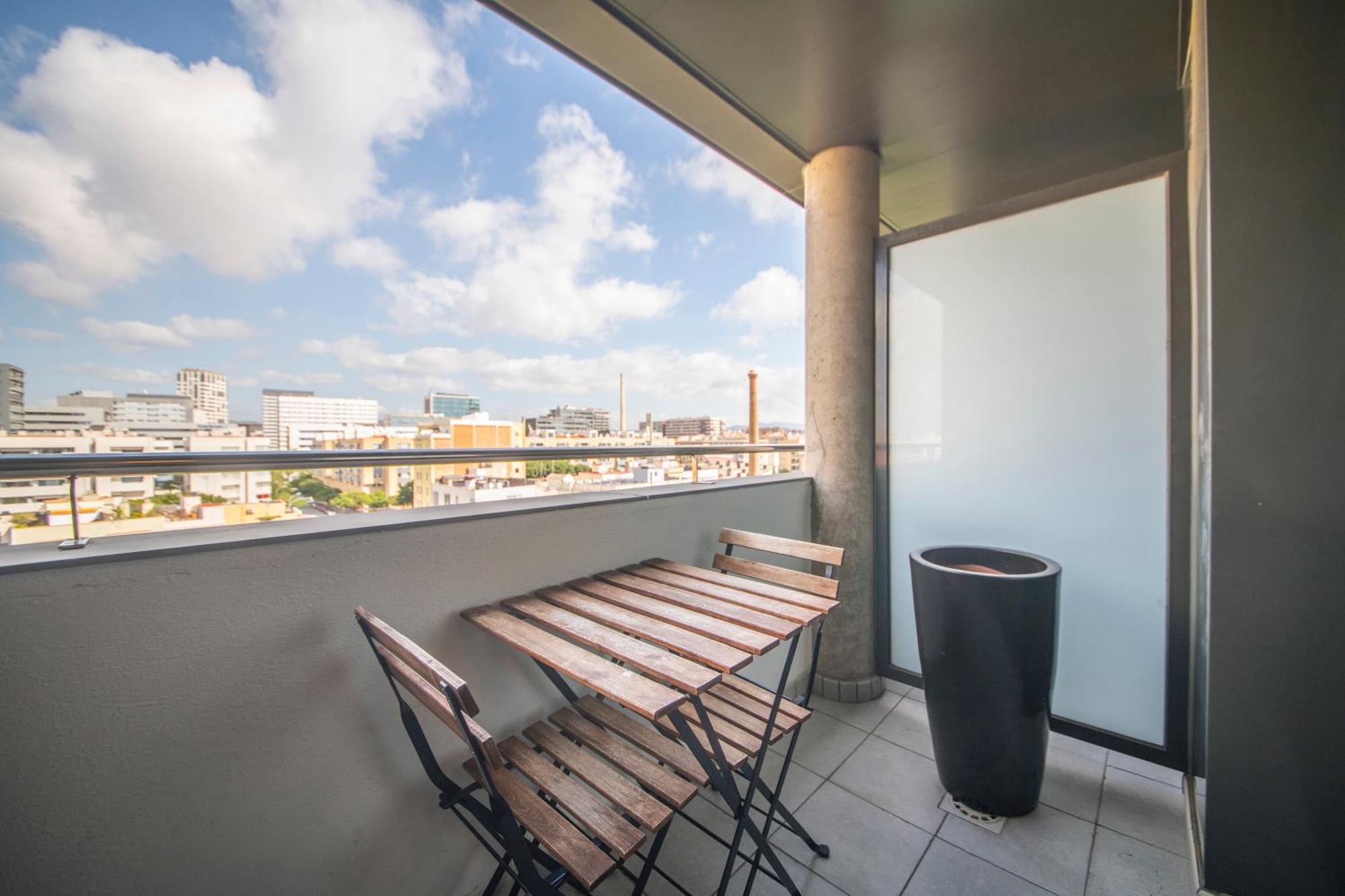 You Stylish Beach Apartments Барселона Экстерьер фото