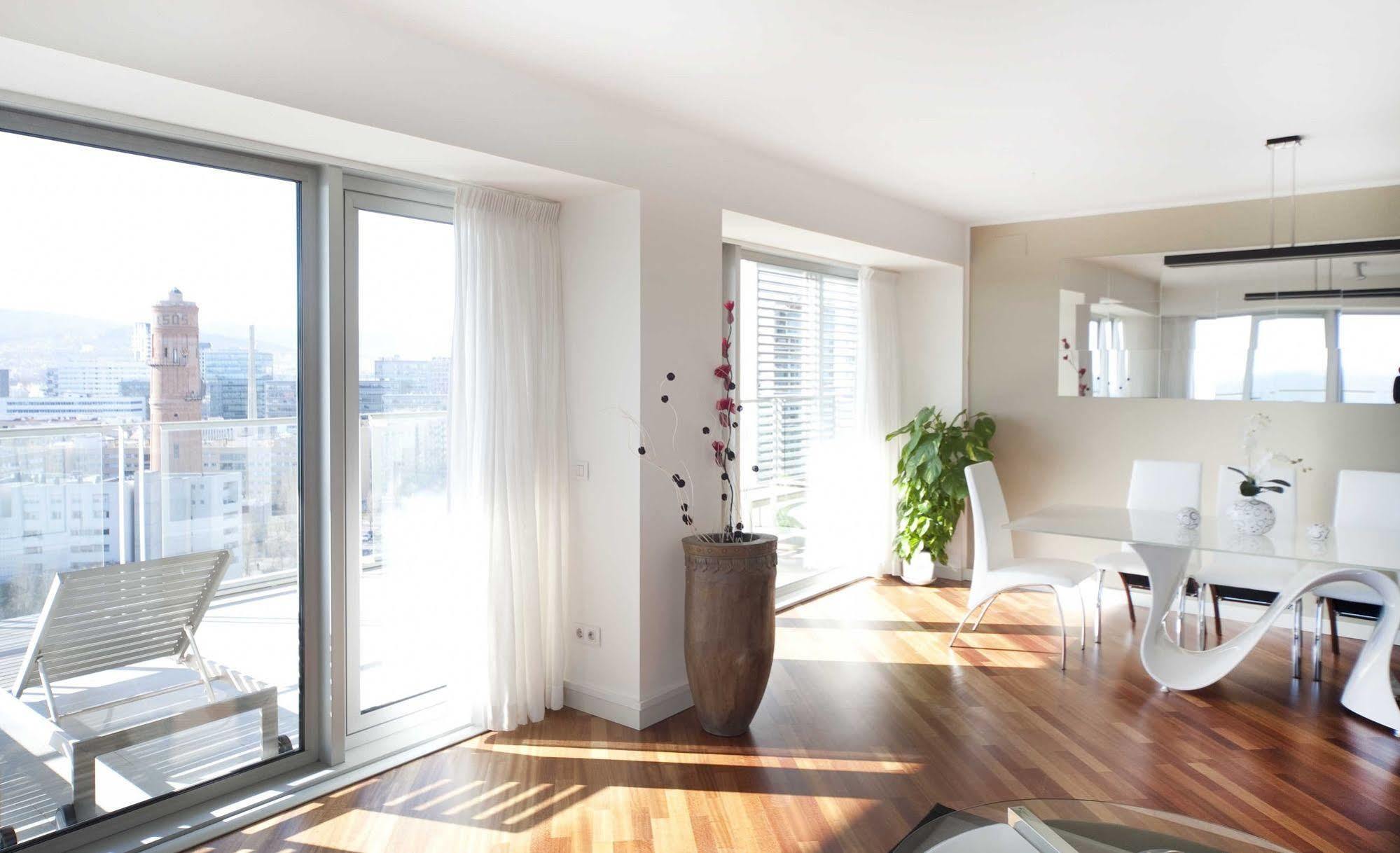 You Stylish Beach Apartments Барселона Экстерьер фото