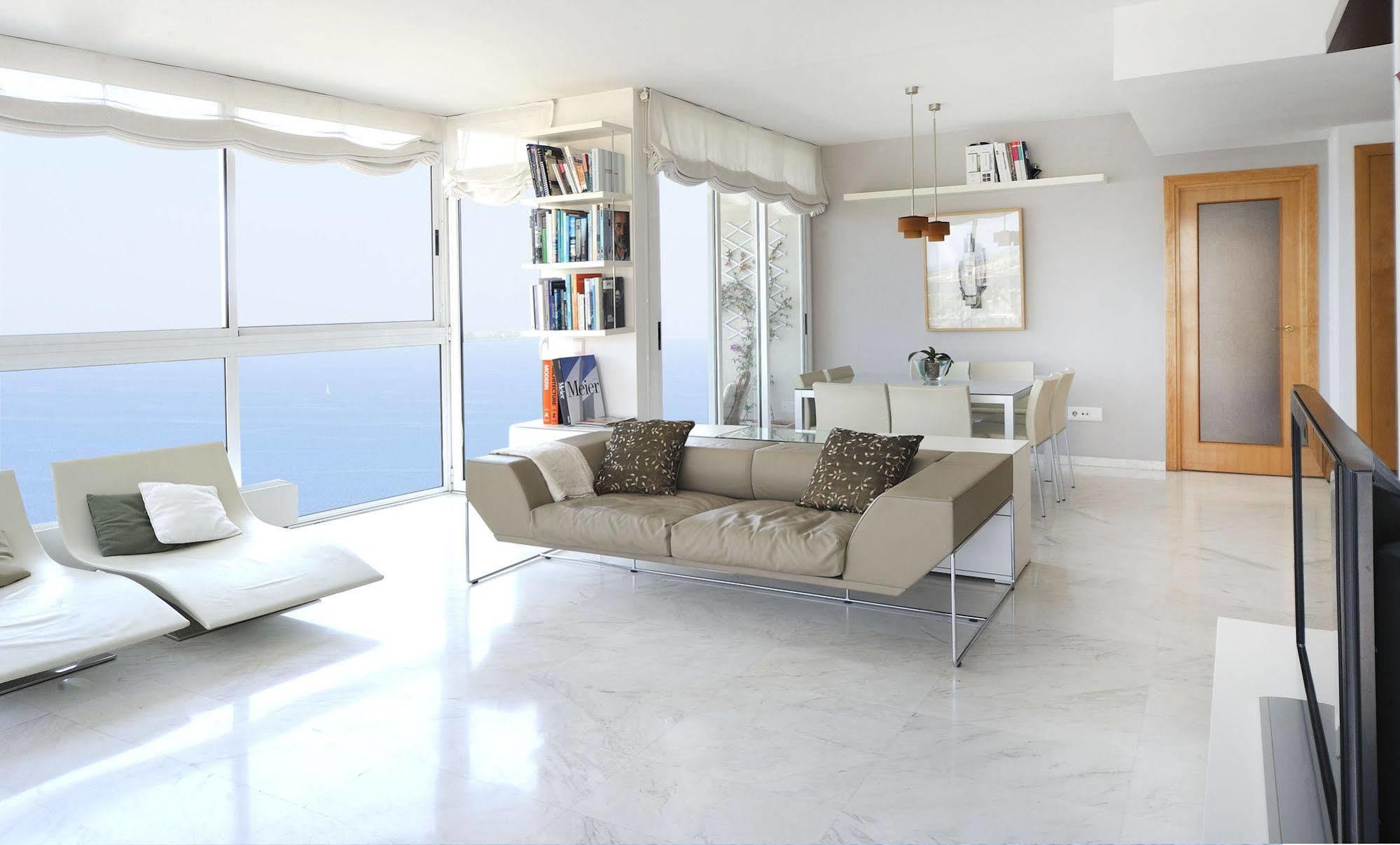You Stylish Beach Apartments Барселона Экстерьер фото
