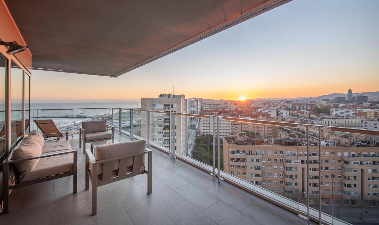 You Stylish Beach Apartments Барселона Экстерьер фото